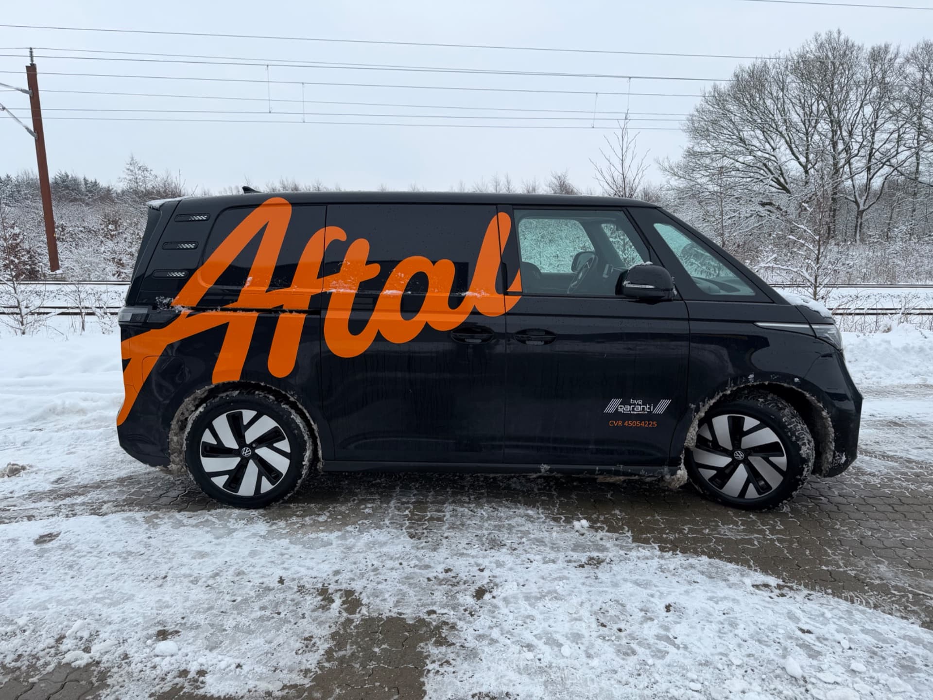 Aftal-bilen på vej